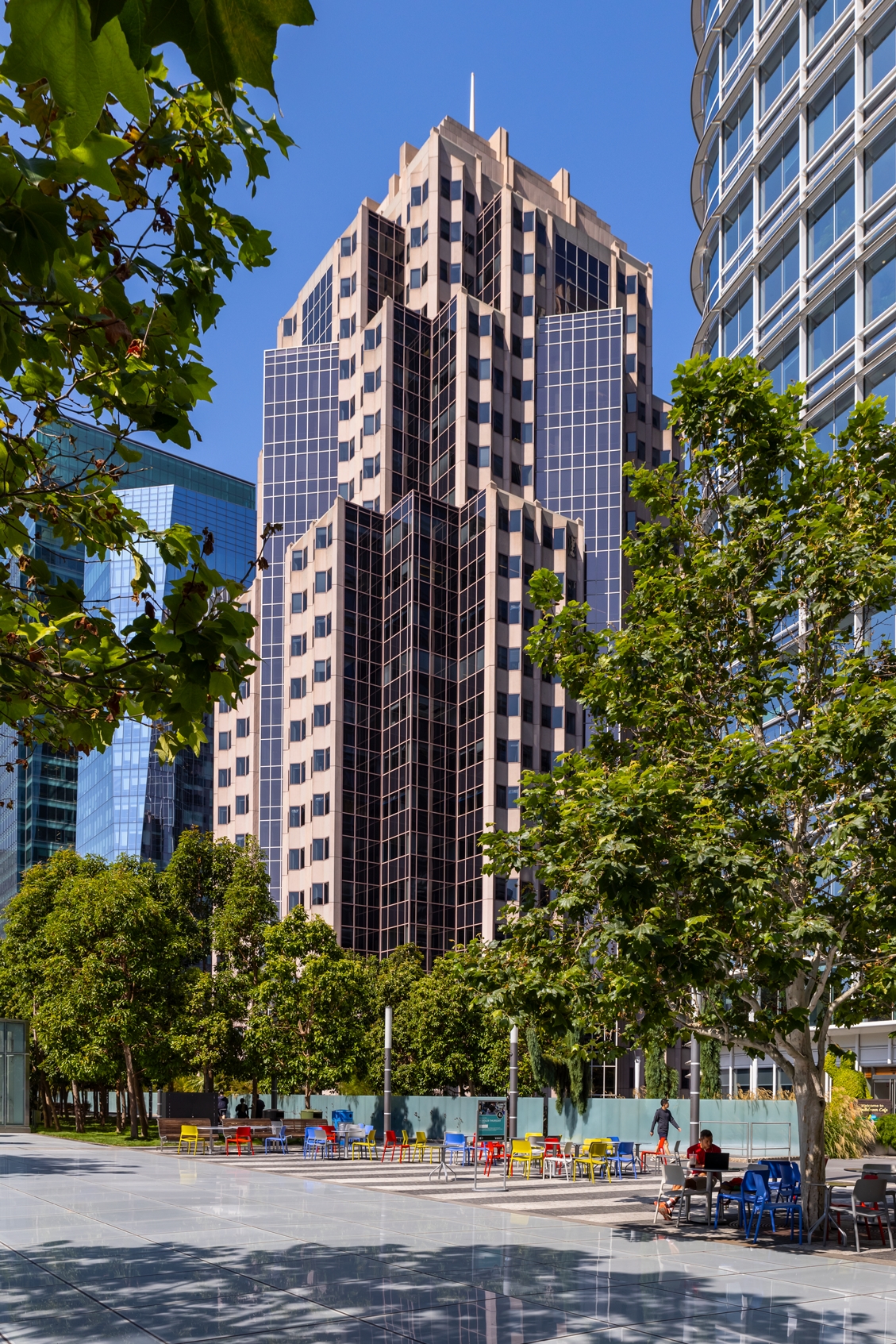 100 First Street 100 First Street